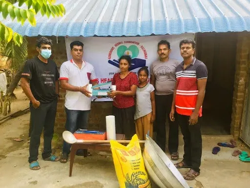 Abandoned Mother is Build a New Life